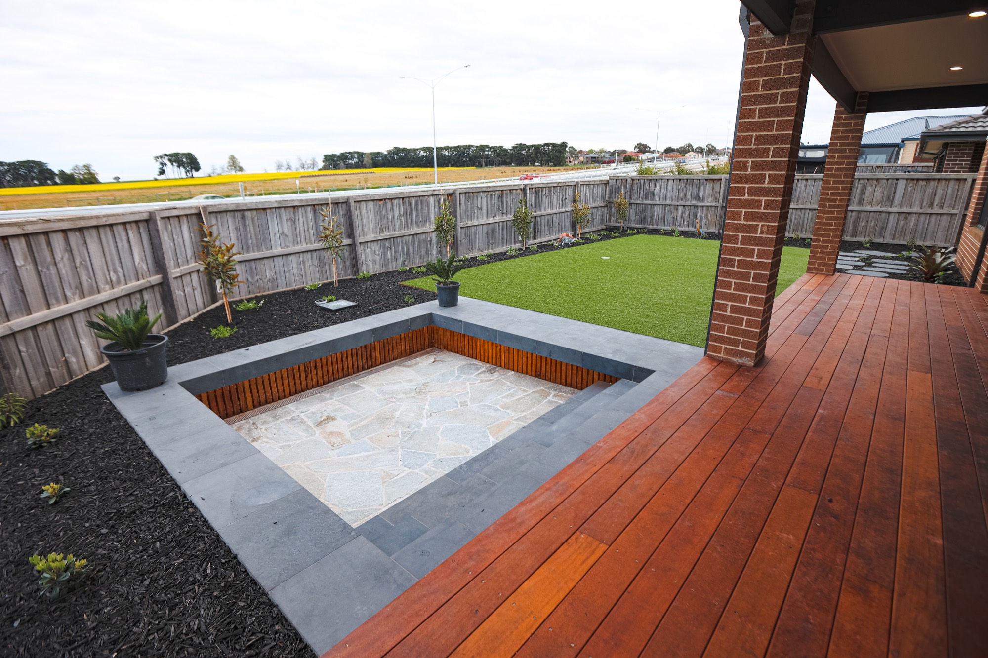 Nixon Drive outdoor entertaining — sunken firepit and deck